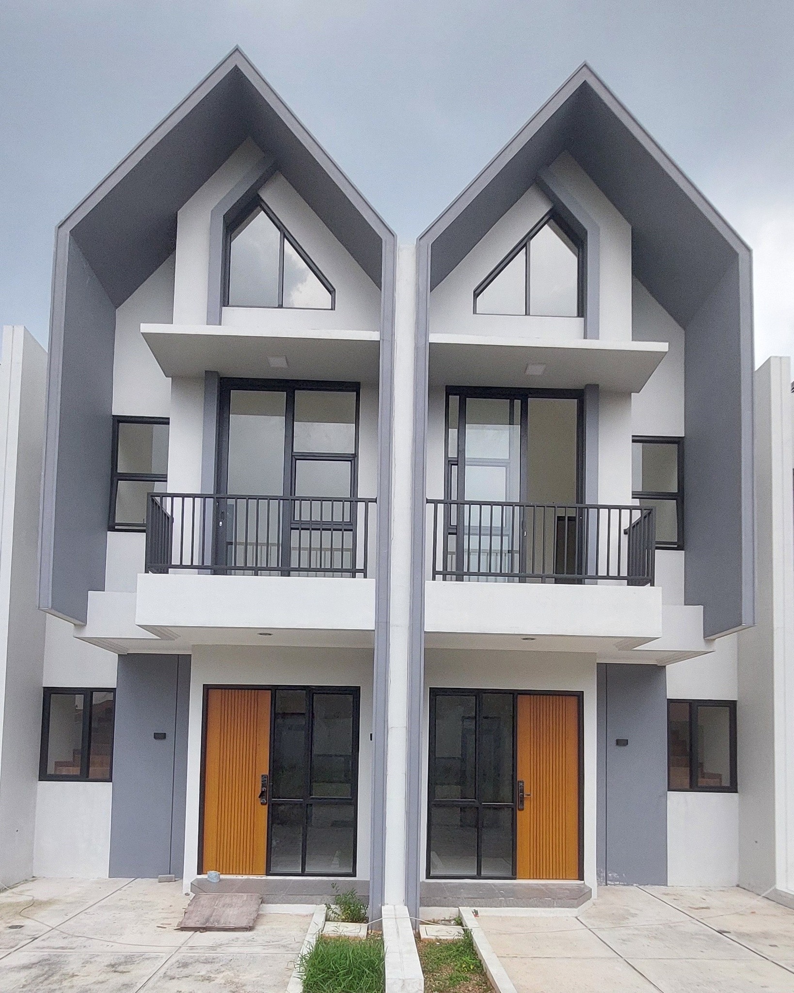 Finished units at the NaraHome cluster in Pamulang during the MJCX site visit